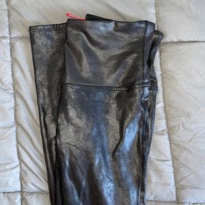 Spanx faux leather leggings size l
